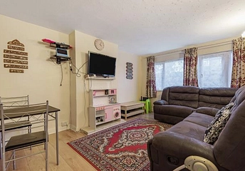 2 bedroom maisonette for sale - Hencroft Street South, Slough, SL1 - Property View 1