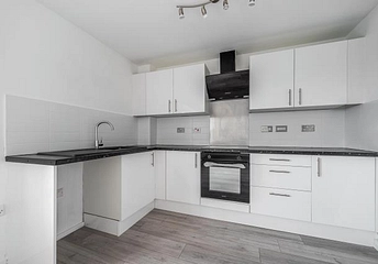 2 bedroom apartment for sale - Bath Road, Slough, SL1 - Property View 1