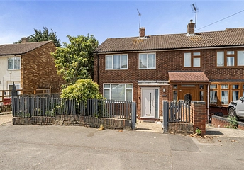 3 bedroom house for sale - Doddsfield Road, Slough, SL2 - Property View 1