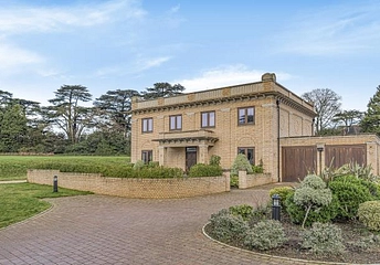 5 bedroom house to rent - Duchess Crescent, Stanmore, HA7 - Property View 1