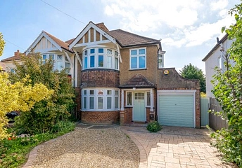 3 bedroom house to rent - Elgar Avenue, Surbiton, KT5 - Property View 1
