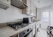 5 bedroom house for sale - Groveley Road, Sunbury-On-Thames, TW16 - Property View 4