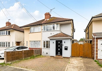 3 bedroom house for sale - Longford Avenue, Feltham, TW14 - Property View 1