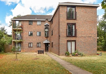 2 bedroom apartment to rent - Dorchester Court, Oxford, OX2 - Property View 1