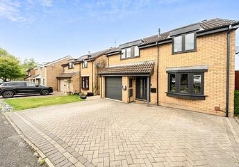 4 bedroom house for sale - Southernwood Drive, Swindon, SN2 - Property View 1