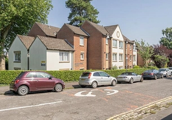 2 bedroom apartment for sale - Grovelands Avenue, Swindon, SN1 - Property View 1