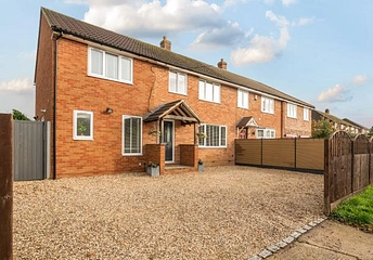 4 bedroom house for sale - Sagecroft Road, Thatcham, RG18 - Property View 1