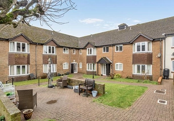 2 bedroom apartment for sale - Ferndale Court, Thatcham, RG19 - Property View 1