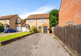2 bedroom house for sale - Simmons Field, Thatcham, RG18 - Property View 1