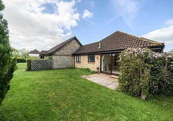 2 bedroom bungalow for sale - The Maltings, Thatcham, RG19 - Property View 1