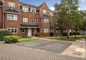 2 bedroom apartment for sale - Hawthorne Close, Thatcham, RG18 - Property View 1
