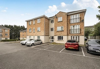 2 bedroom apartment for sale - Tarn Howes Close, Thatcham, RG19 - Property View 1