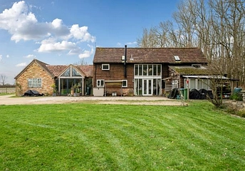 5 bedroom barn conversion for sale - Oxford Road, Oakley, HP18 - Property View 1