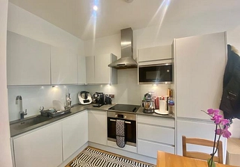 1 bedroom apartment to rent - Hill View Apartments, Henley-on-thames, RG9 - Property View 1