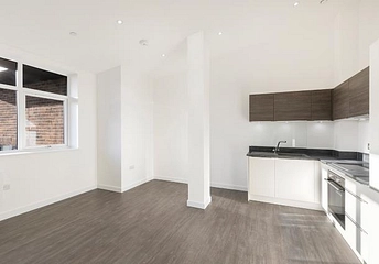 1 bedroom apartment to rent - Knoll Road, Camberley, GU15 - Property View 1