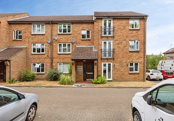 1 bedroom apartment to rent - Azalea Court, Woking, Surrey, GU22 - Property View 1