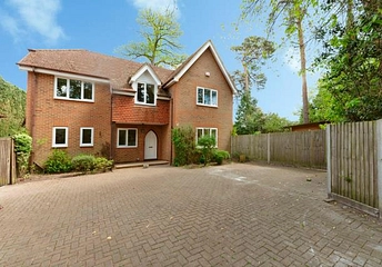 5 bedroom house to rent - The Riding, Woking, GU21 - Property View 1