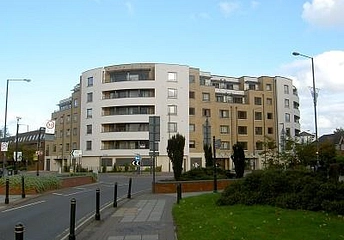 2 bedroom apartment to rent - Stanley Road, Woking, GU21 - Property View 1
