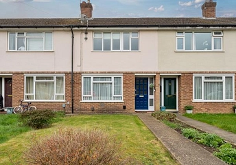 3 bedroom house for sale - Lansdown Close, Woking, GU21 - Property View 1