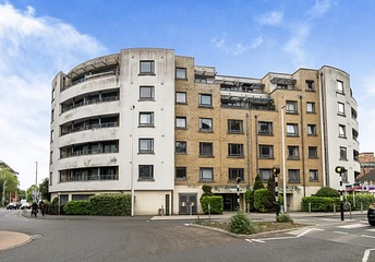 2 bedroom apartment for sale - Chertsey Road, Woking, Surrey, GU21 - Property View 1