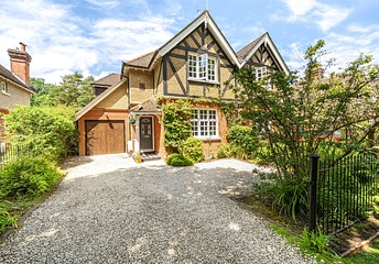 3 bedroom house for sale - The Gardens, Pirbright, Woking, Surrey, GU24 - Property View 1