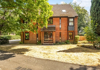 1 bedroom apartment for sale - Alterton Close, Woking, Surrey, GU21 - Property View 1