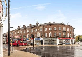 3 bedroom apartment to rent - Easton Street, High Wycombe, Buckinghamshire, HP11 - Property View 1