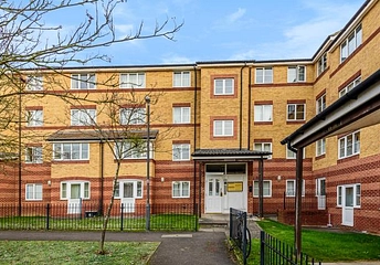 1 bedroom apartment to rent - Peatey Court, Princes Gate, High Wycombe, HP13 - Property View 1