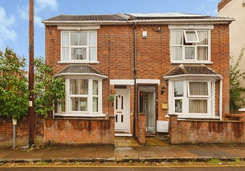 3 bedroom house to rent - Eastern Street, Aylesbury, HP20 - Property View 1