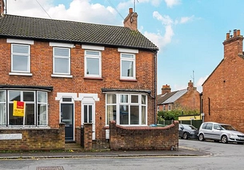 3 bedroom house to rent - Highbridge Road, Aylesbury, HP21 - Property View 1