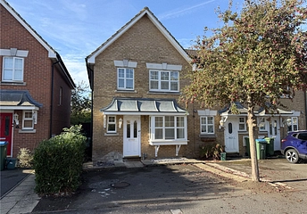 3 bedroom house to rent - Friarscroft Way, Aylesbury, Buckinghamshire, HP20 - Property View 1